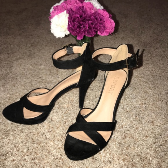 Report Shoes - Elegant Black Heel